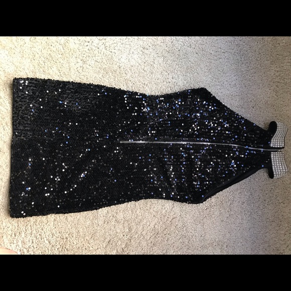 Sequin Party Dress - Picture 5 of 5
